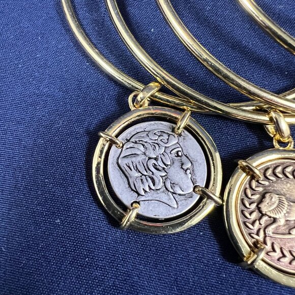 Elizabeth Taylor Greco-Roman Bangle Bracelets Set Of 5 Gold-Tone With Coin Charm - Picture 2 of 7